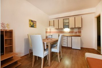 Chorwacja Privát Sveti Filip i Jakov, Zewnątrz